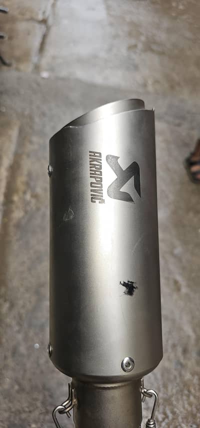 AKRAPOVIC