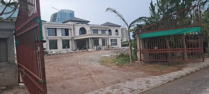 B Block 10 Marla Non Possession able Plot At Investor Rate