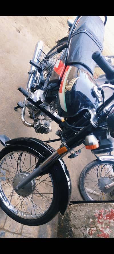 CD 70cc 93 model all okay kamaal bike