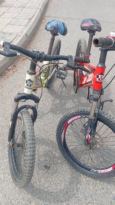 Naye cycle hy dono bas istamal Nahi hovi