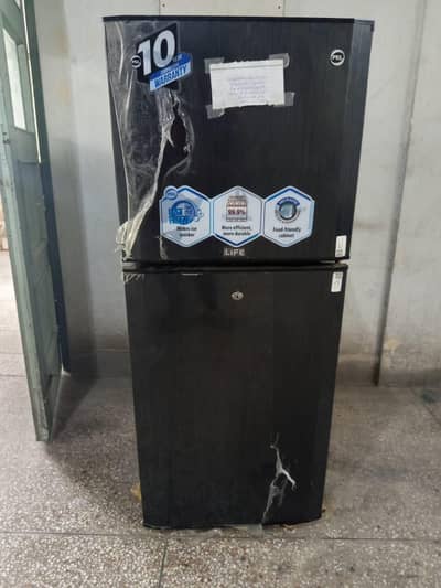 Refrigerator for sale