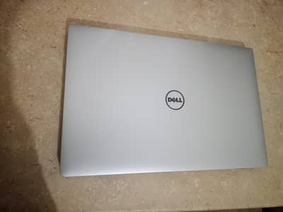 Dell Precision 5520| core-i7|7700HQ|32gb RAM|512gb SSD|workstation