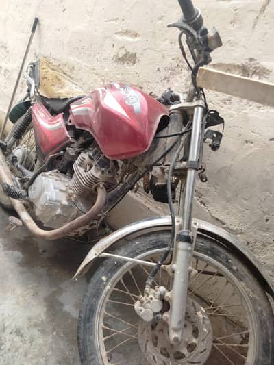 Yamaha 125 engen full sil hai