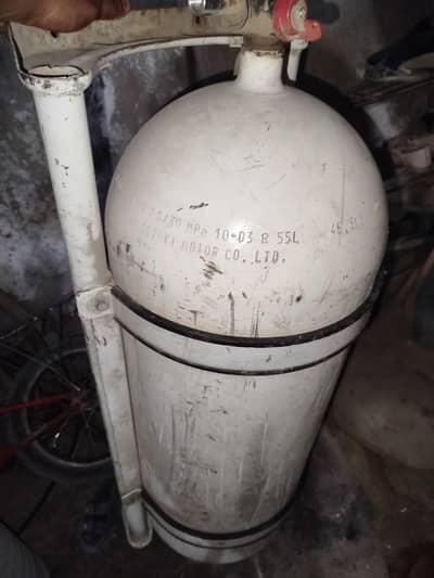CNG Cylinder With LPG Kit