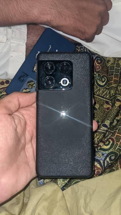 One Plus 10 Pro