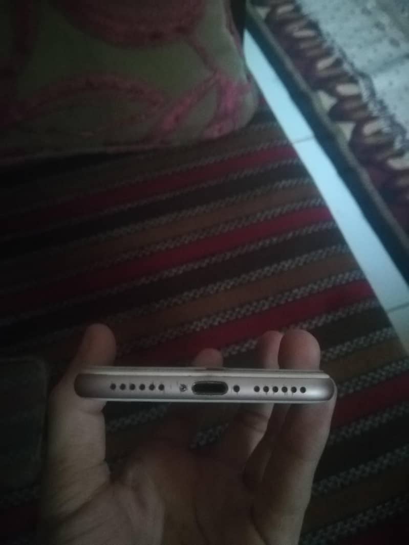 iphone 7 4