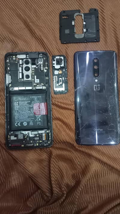 One Plus 7 Pro just board restart hota hai panel theek tha ab display