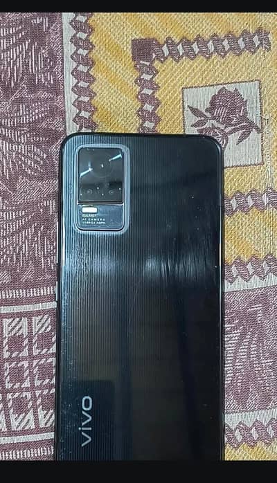 Vivo V21e full box