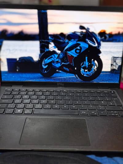 Dell Latitude 7430 – i5 12th Gen | 16GB RAM | Business Laptop – 1 Year