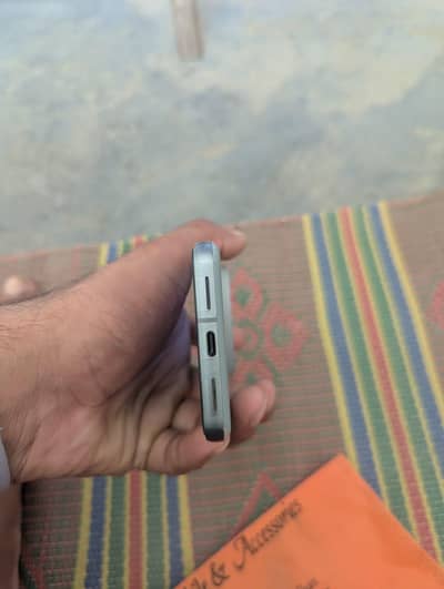 Google Pixel 8 official pta approved with box