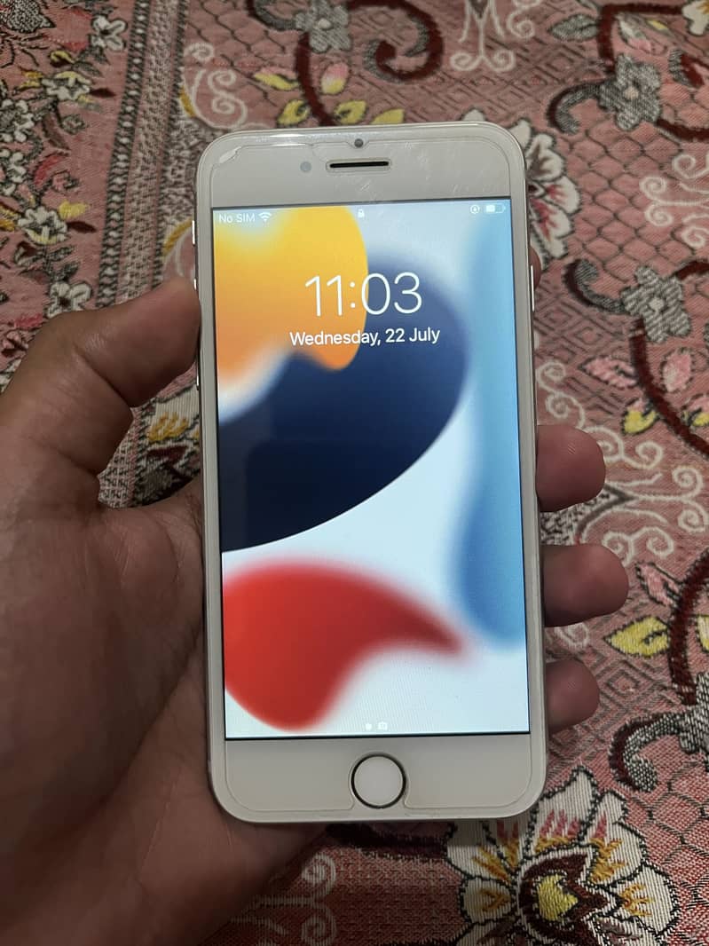 Apple iPhone 7 1