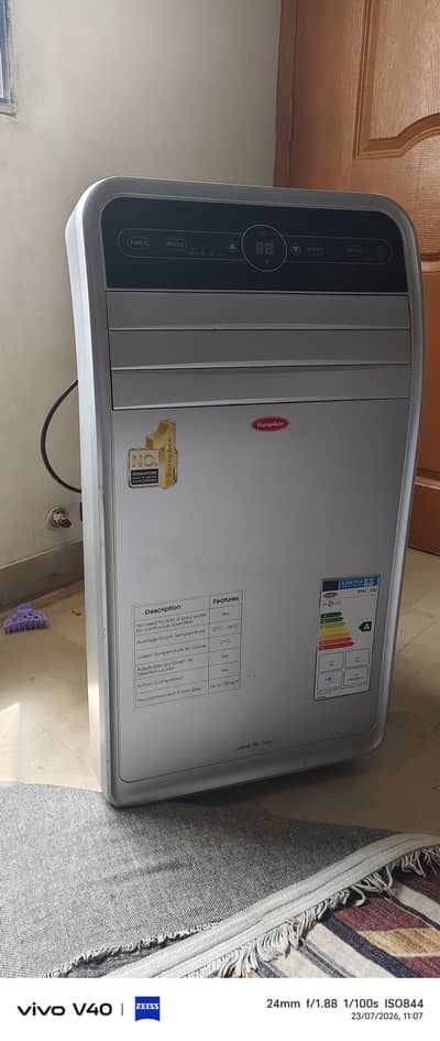 Portable ac made in Japan