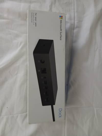 Microsoft surface dock