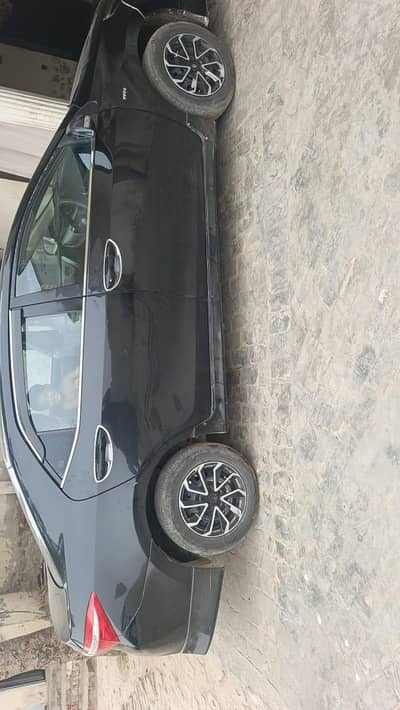 Toyota Corolla GLI 2015