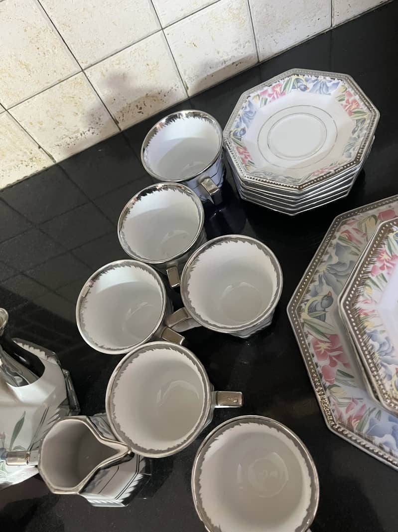 Tea set 9