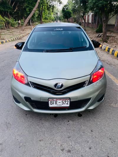 Toyota vitz in new condition.