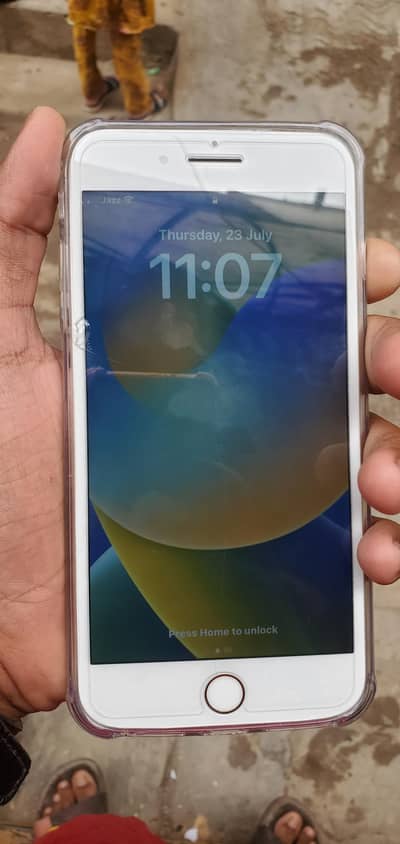 Apple iPhone 8 Plus