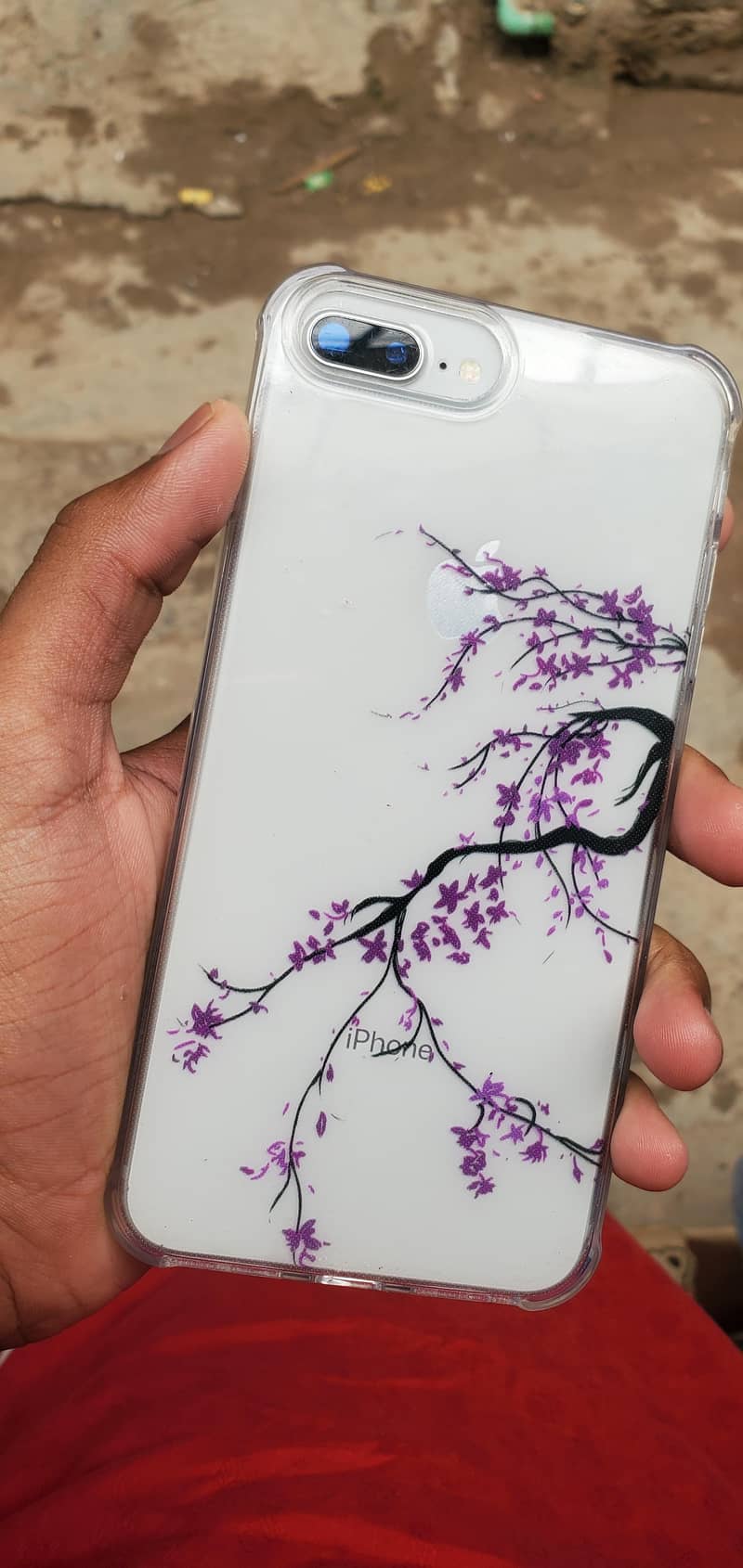 Apple iPhone 8 Plus 1