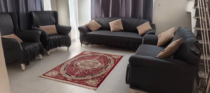 Luxury 7-Seater Sofa Set – Excellent Condition – Beige Velvet