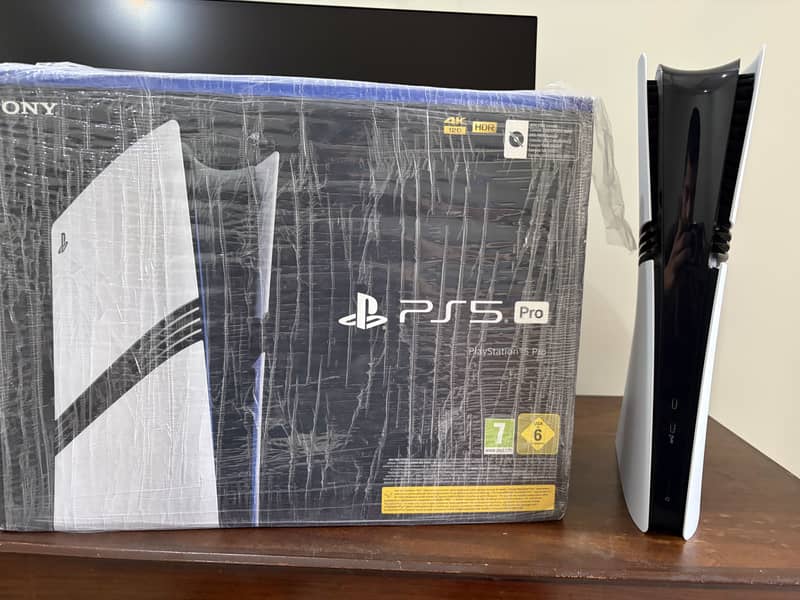 ps5 pro with box 6
