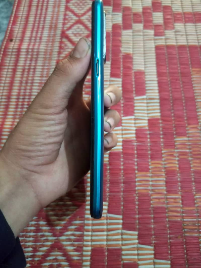 realme 2