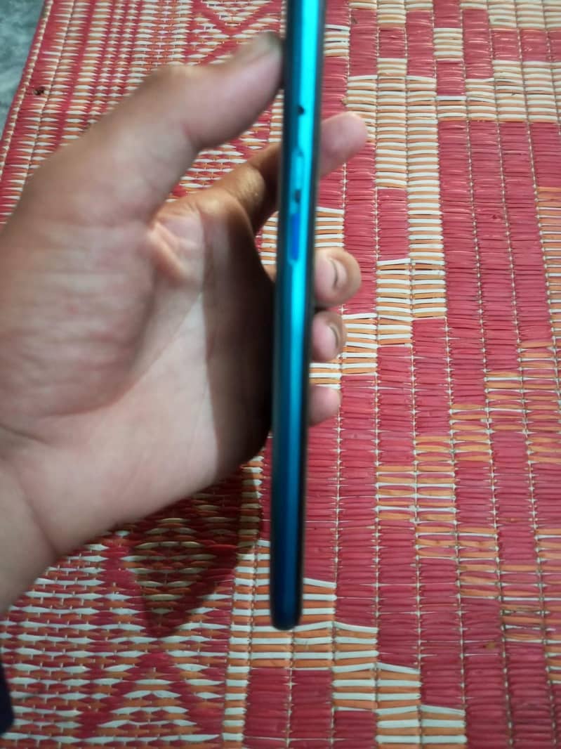 realme 3