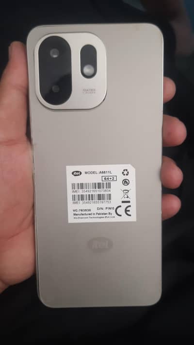 Itel City 100