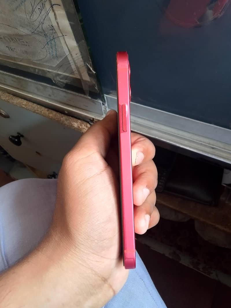 Apple iPhone 12 3