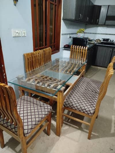 Dining Table with 6 chairs for sale