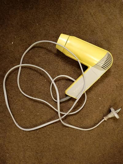 Phillips Hair dryer _ working