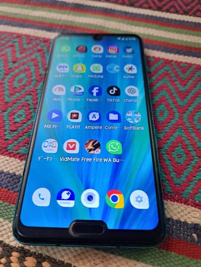Sharp Aquos R3