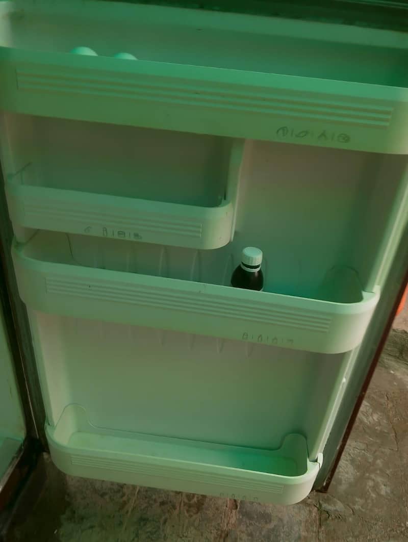 Orient refrigerator 3