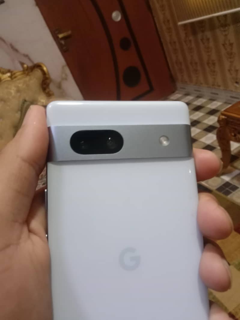 Google Pixel 7a 1