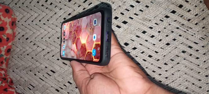 Infinix Hot 8