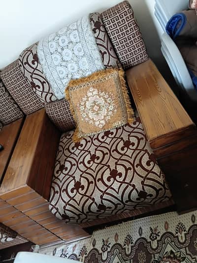 Luxury Sofa Set for Sale – Excellent Condition | Rs. 55,000