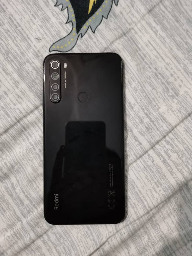 Redmi note 8 (4/64) 0