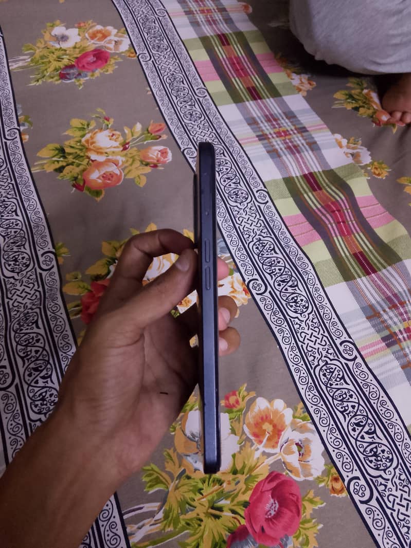 OPPO A57 1