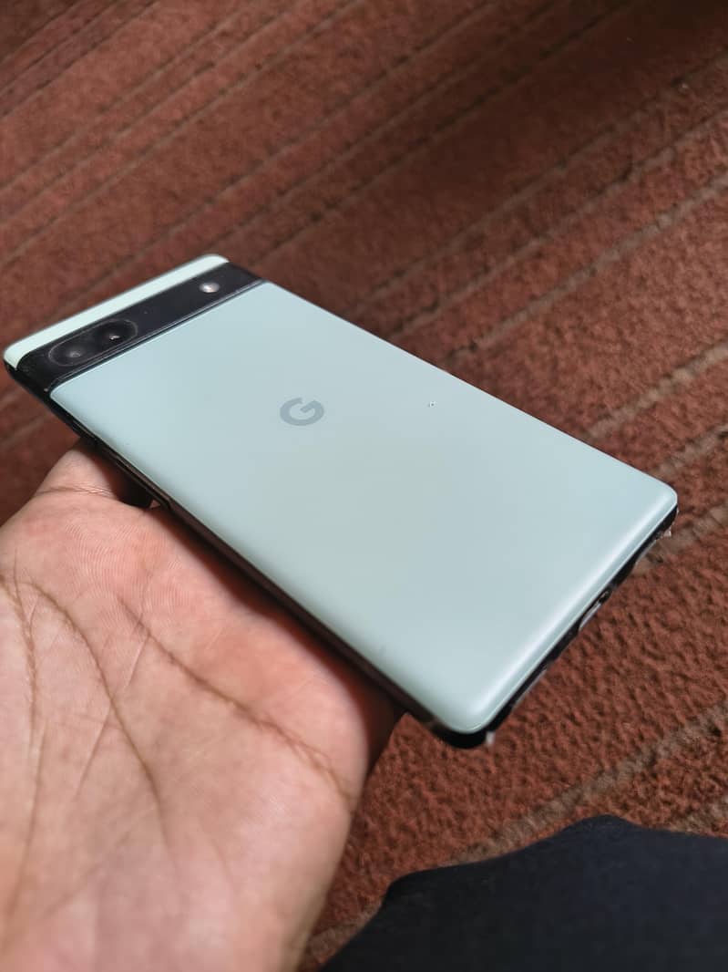Google Pixel 6a 1