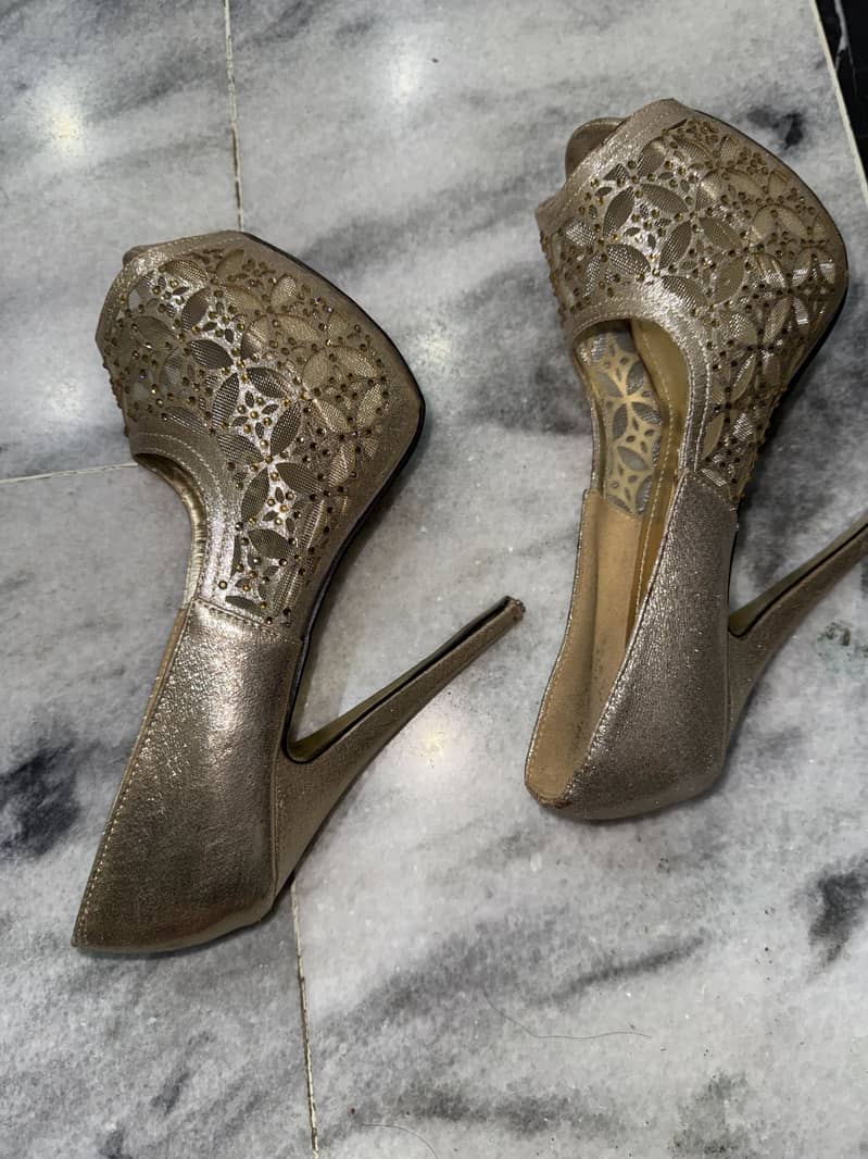 High heels 4