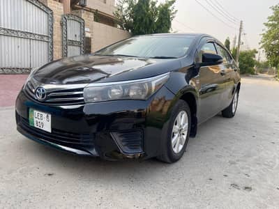 Toyota Corolla Altis 2014/2015 Model Good Condition