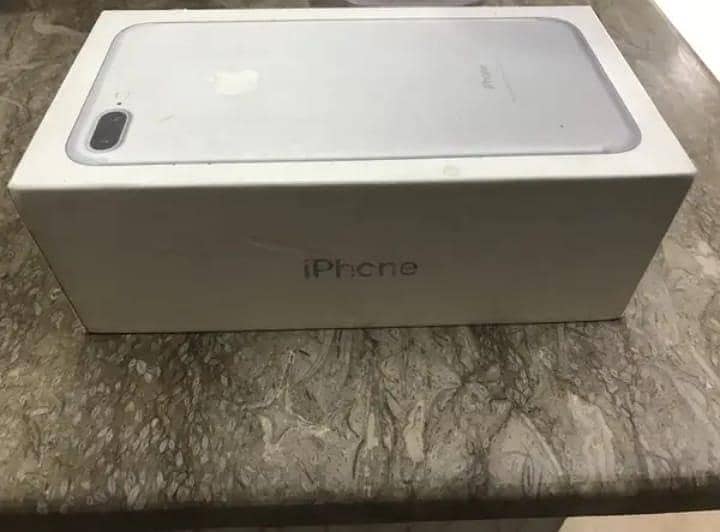Apple iPhone 7 Plus 5