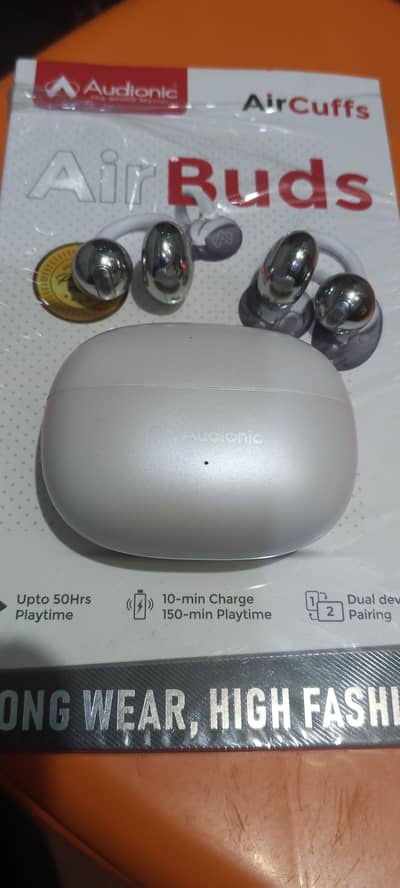 Audionic AirCuffs 1 year warenti new . outclass sound