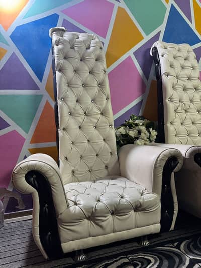 Chenone brand bed set with two high back chairs