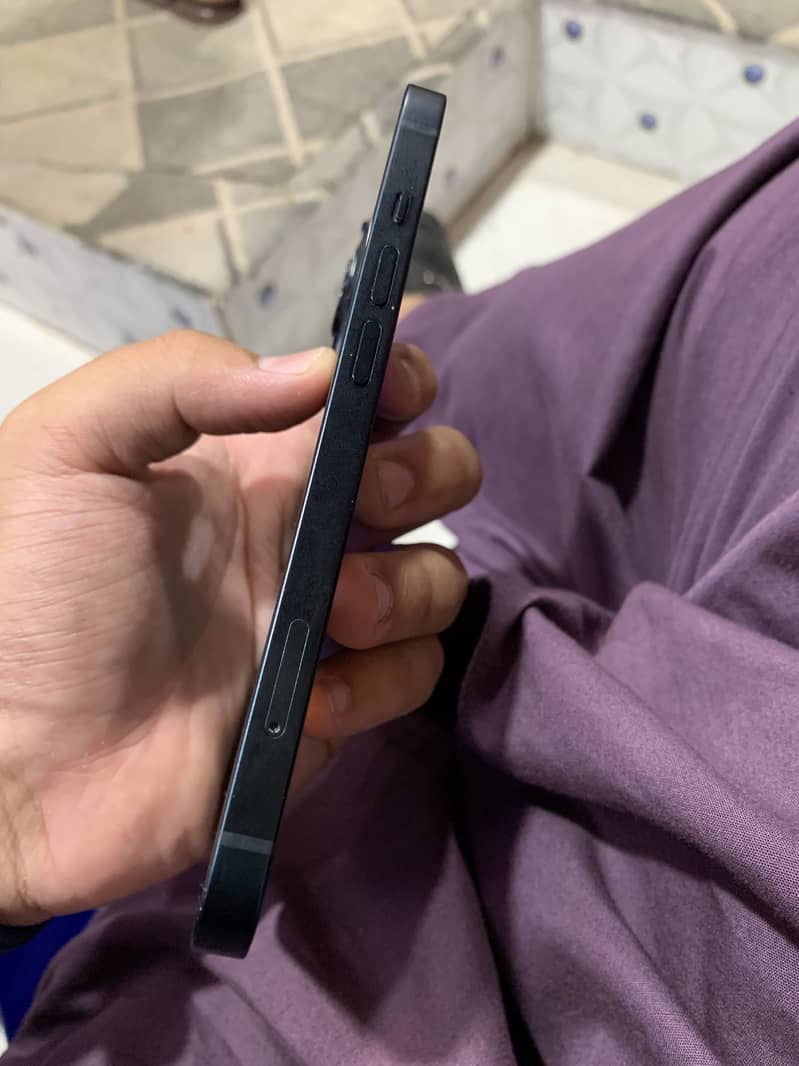 Iphone 13 3