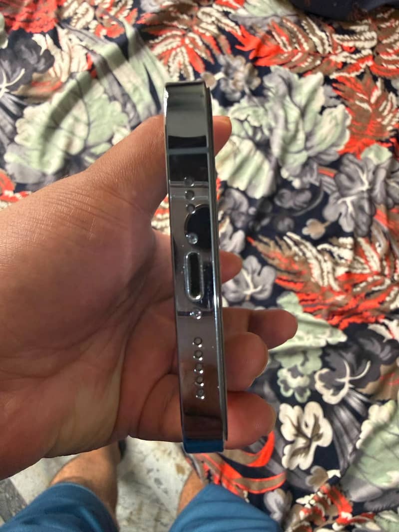 IPhone 13 Pro 5