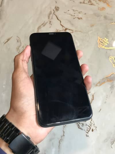 IPHONE 11 PRO MAX NON PTA JV URGENT SALE NO EXCHANGE