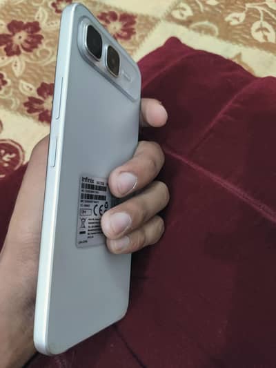 Infinix Hot 10 Play