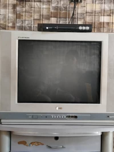LG 14" COLOUR TV, Dish Receiver