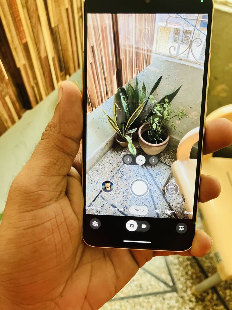 Pixel 8 4