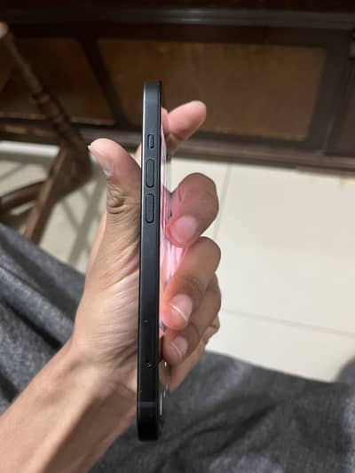 iPhone 15